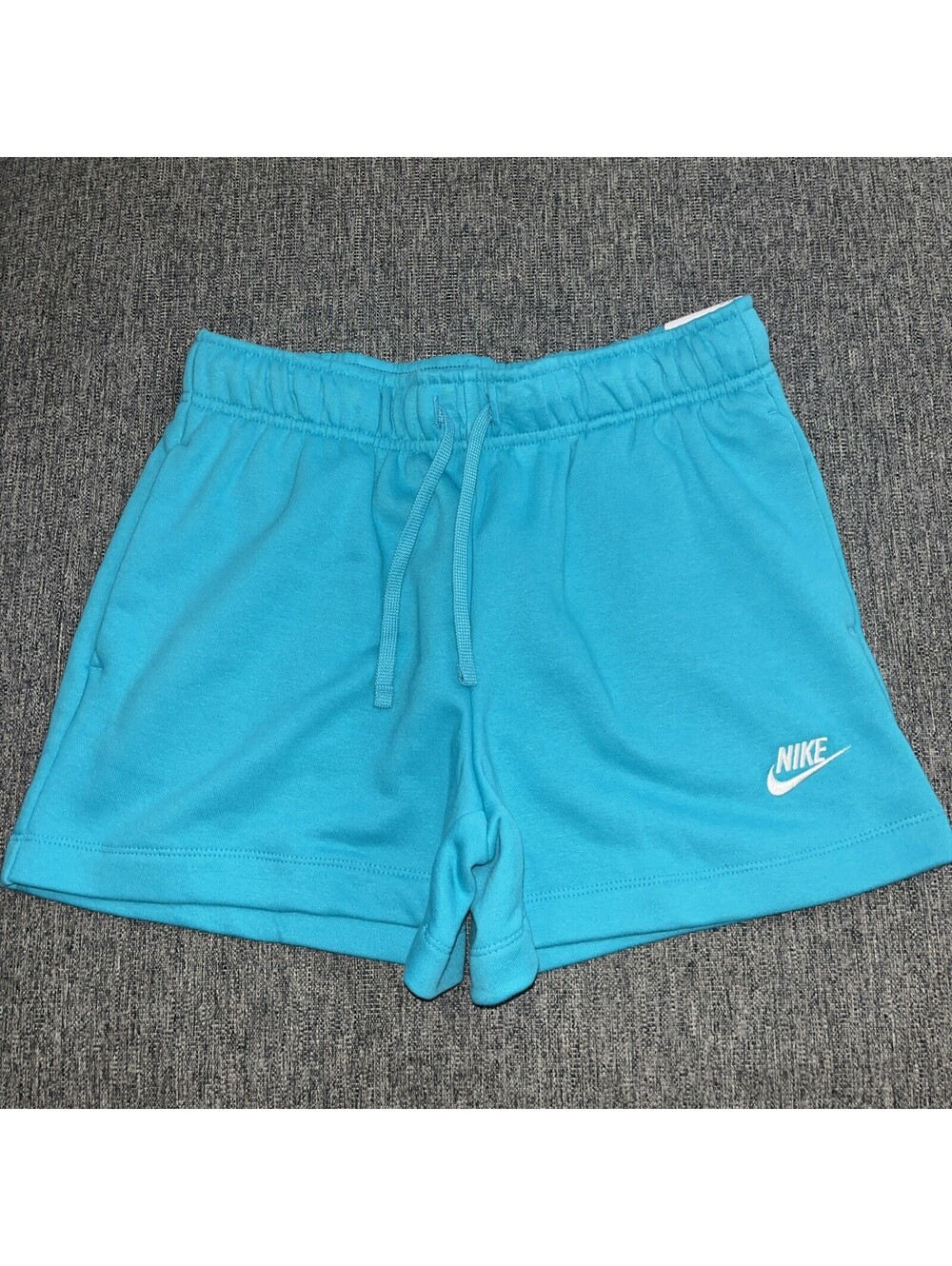 Nike Sportswear Club Fleece Women Small Mid-Rise Shorts DQ5802-345